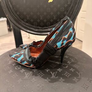 Lanvin Chic Turquoise and Black Camouflage Heels, Size 37